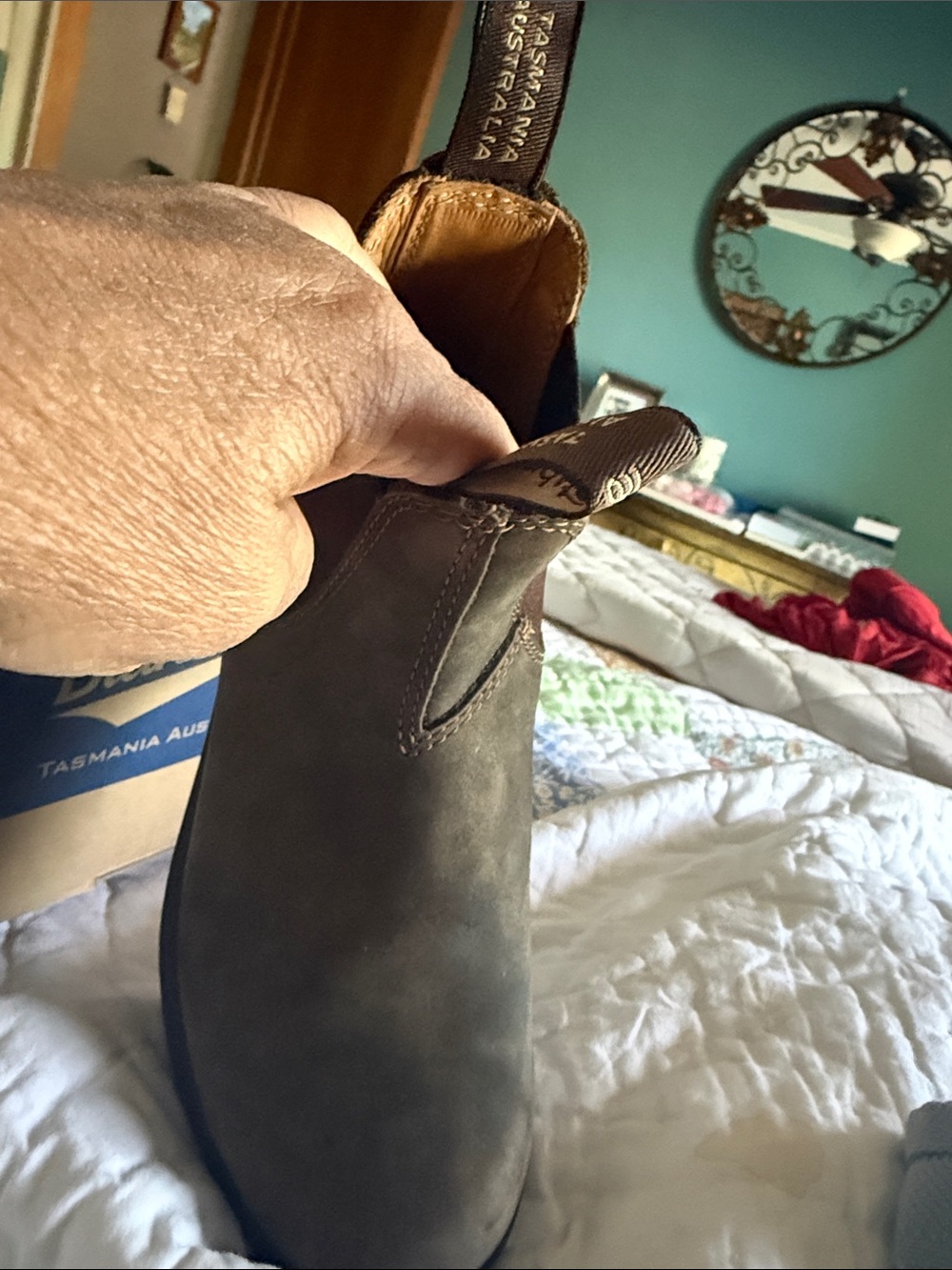 Brand new Blundstone ankle boots . Size 7. - Picture 3 of 7